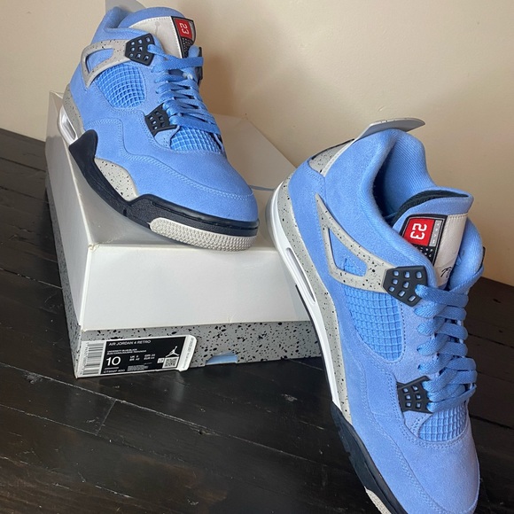 Jordan 4 ‘University Blue’ - Picture 7 of 8